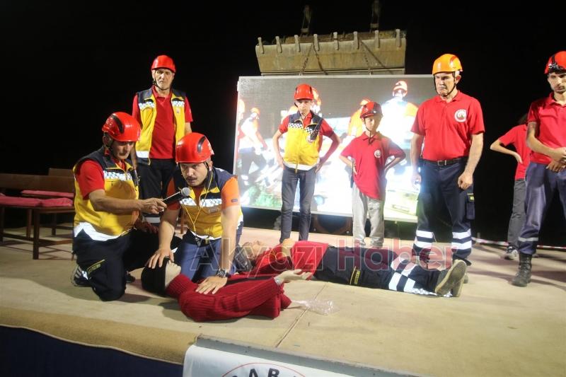 17 AĞUSTOS 1999 DEPREMİ SAYGI İLE ANILDI