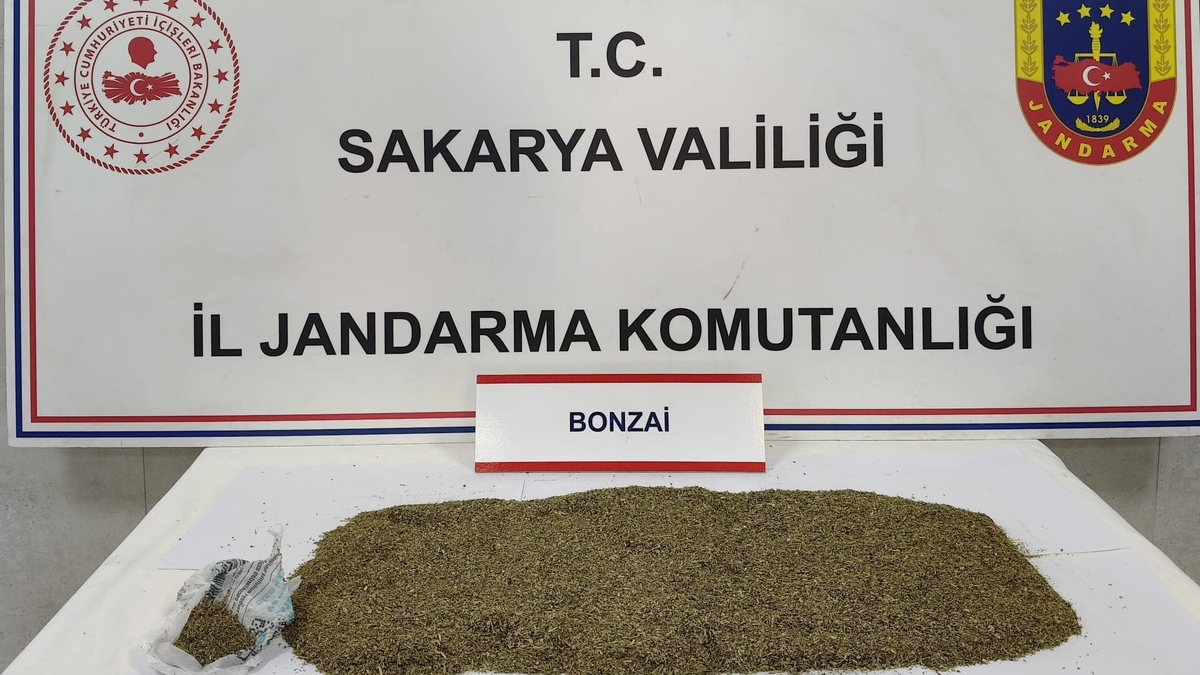 2 torbacı operasyonla yakalandı