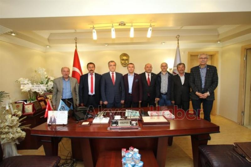 İpekyolu Belediyeler Meclisi Akyazı'da Toplandı