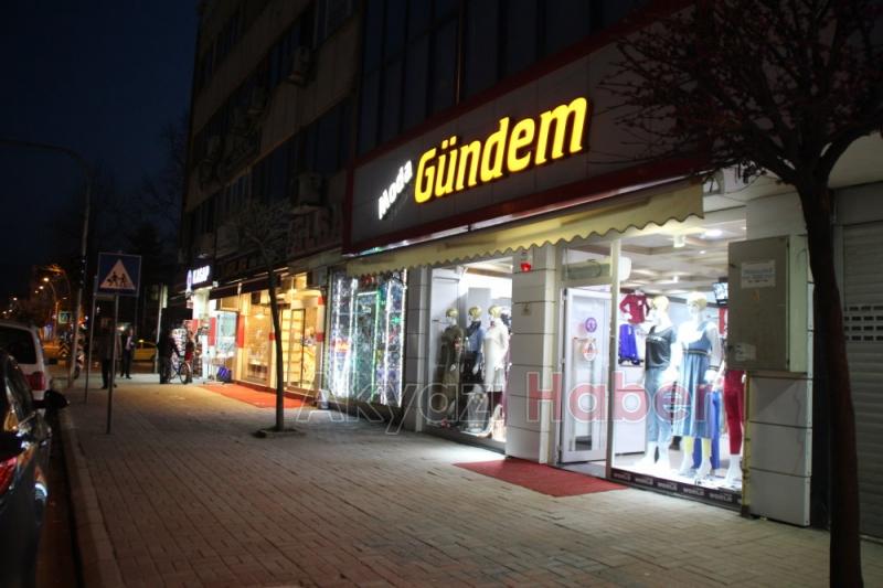 2017 İlk bahar Yaz Yeni sezon kıyafetler şimdi Moda Gündem de