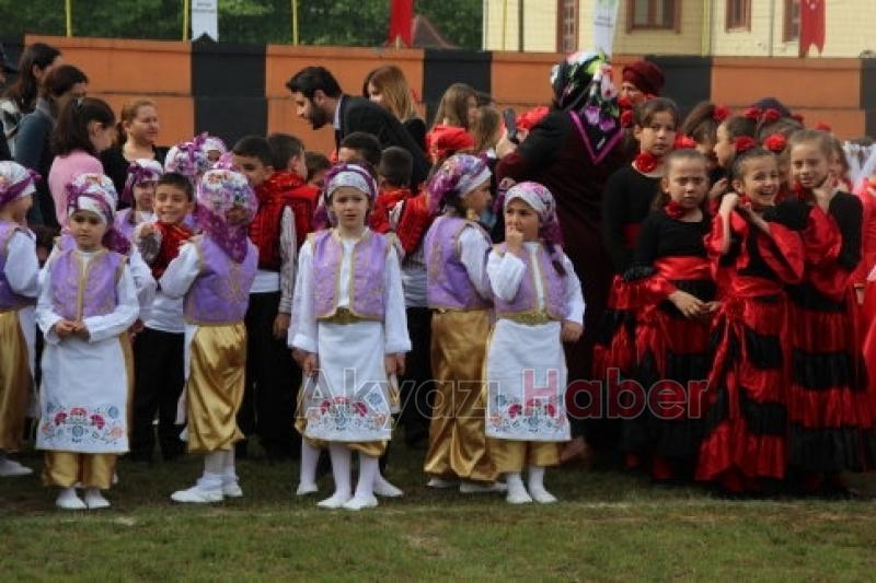 23 Nisan Akyazı’da Çoşkuyla Kutlandı