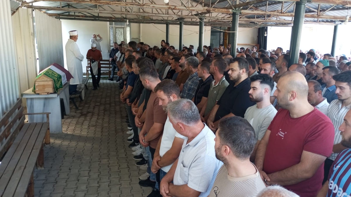 24 yaşındaki Rümeysa toprağa verildi