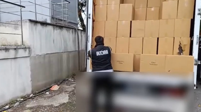 250 bin adet boş makaron ele geçirildi