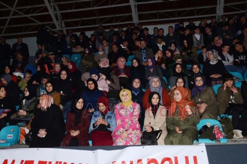 28 Şubat Postmodern Darbesinin 22 Yıl Dönümünde  Atatürk Salonu Doldu taştı