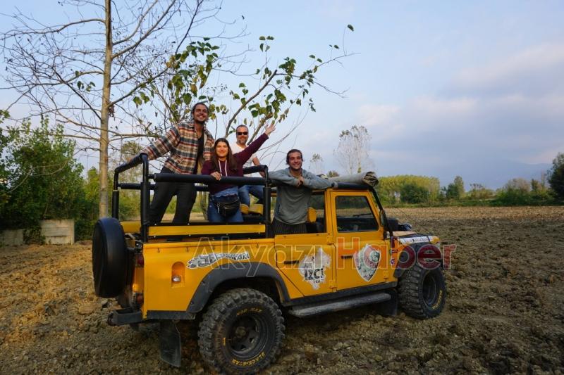 3 Portekizli Gezi Turunda Akyazıya Uğradı