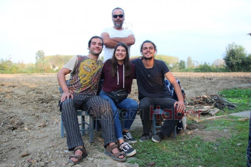 3 Portekizli Gezi Turunda Akyazıya Uğradı