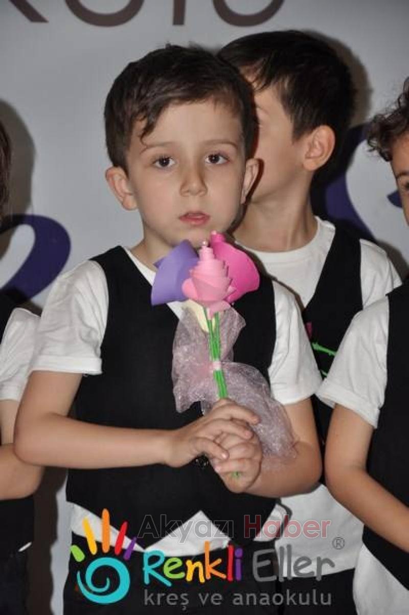  3. Renkli Eller Aile Şenlikleri Coşkuyla Kutlandı