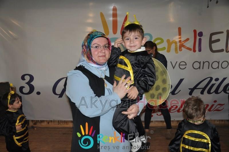  3. Renkli Eller Aile Şenlikleri Coşkuyla Kutlandı