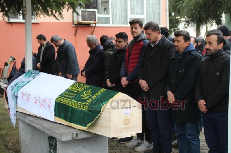 35 yaşındaki Akyazılı Gülizar defnedildi
