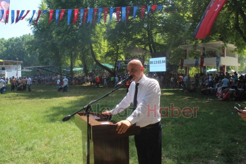 55. Geleneksel Akyazı Akbalık Yağlı Güreşleri Nefes Kesti