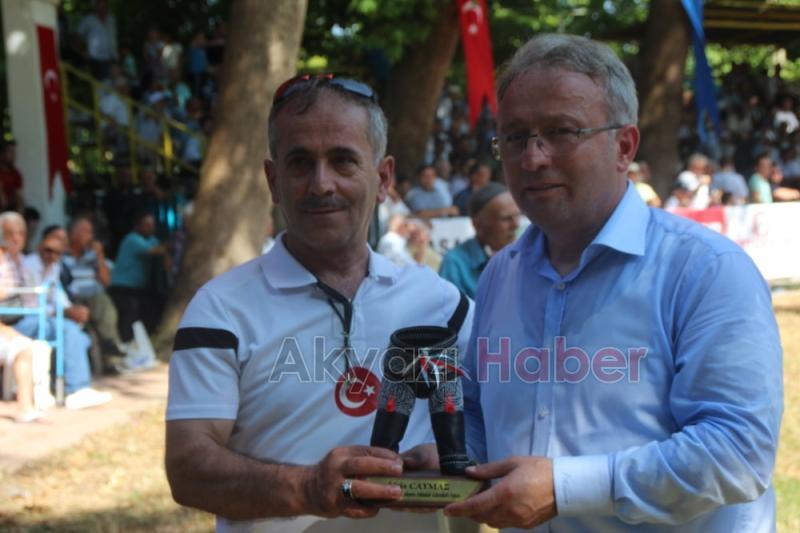 55. Geleneksel Akyazı Akbalık Yağlı Güreşleri Nefes Kesti