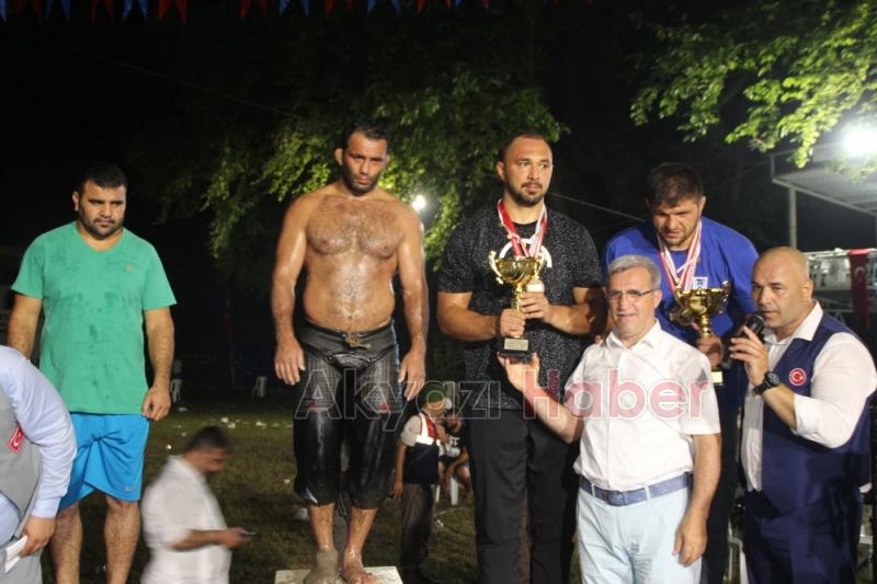 55. Geleneksel Akyazı Akbalık Yağlı Güreşleri Nefes Kesti