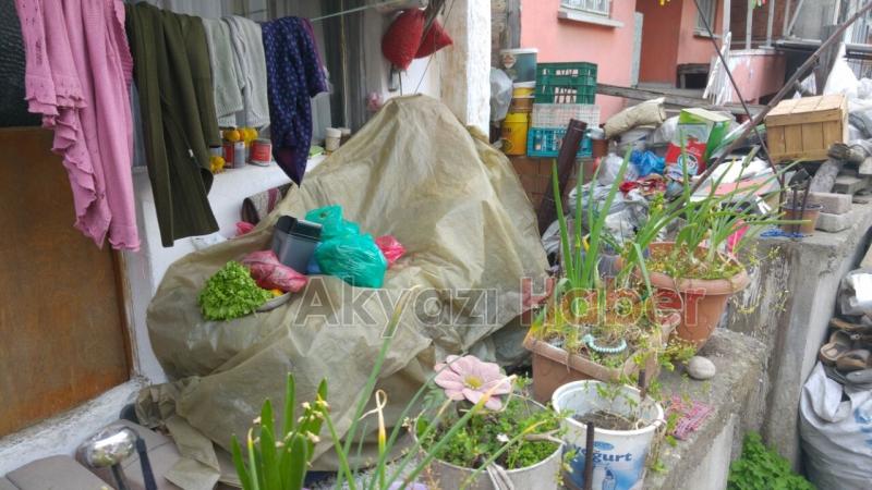 6 Önce Temizlenen Çöp Ev Tekrar Doldu