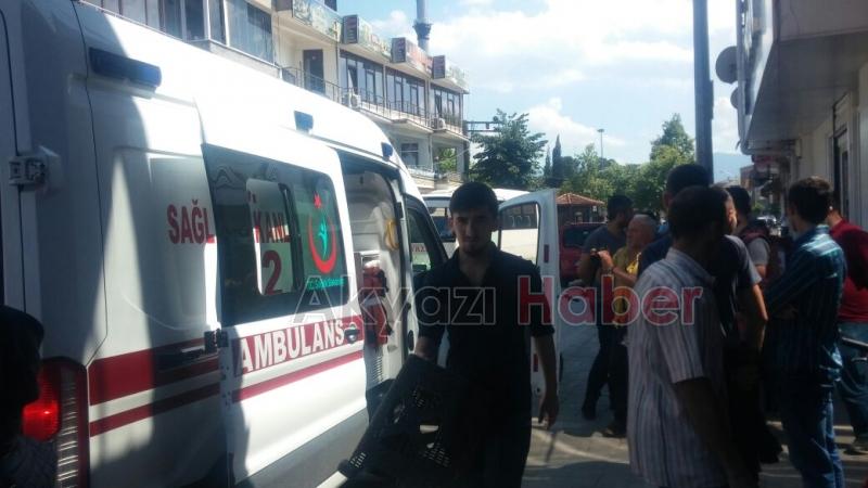 6 Yaşındaki Elif Fenalaşınca Hastaneye Kaldırıldı