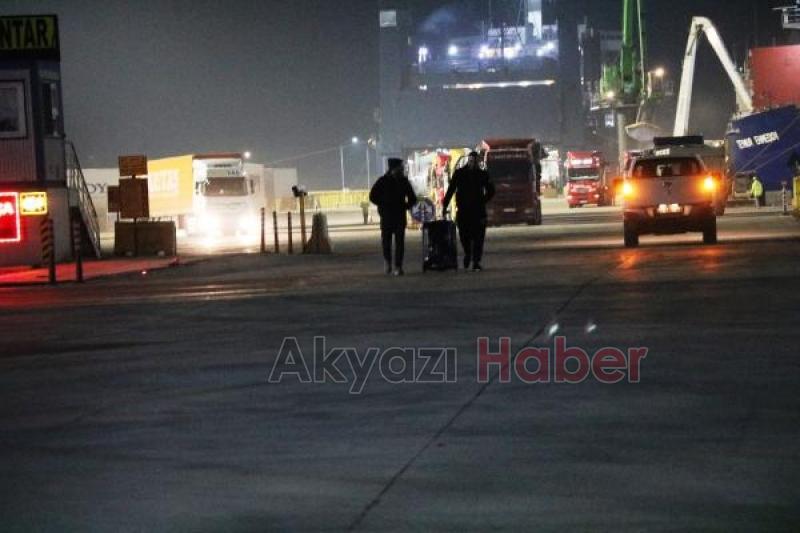 60 Ukrayna vatandaşı Sakaryadan ülkelerine gitti