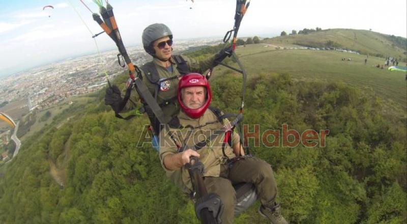 70 yaşında uçma hayalini gerçekleştirdi