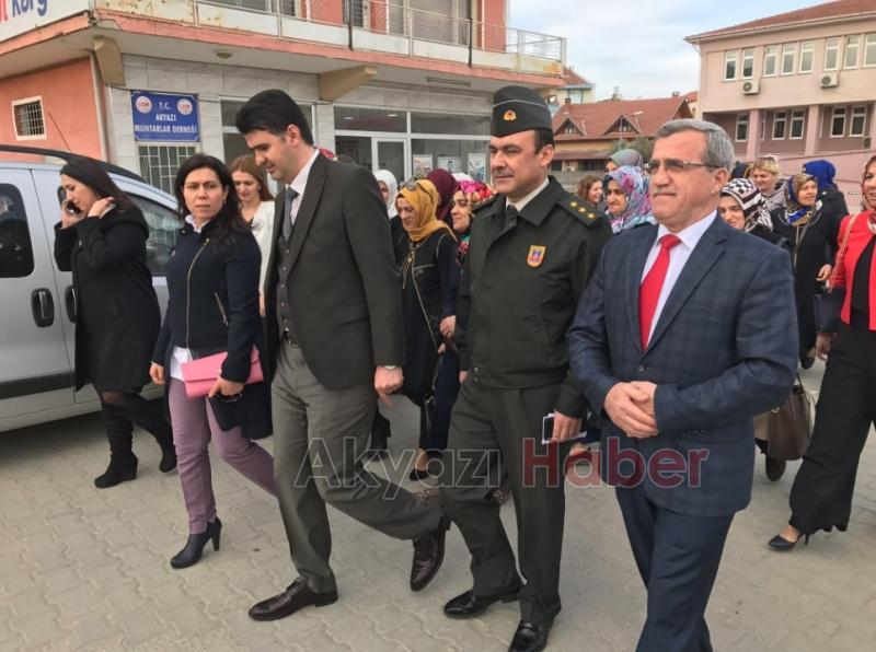 8 Mart Dünya Kadınlar Günü Akyazı da Kutlandı