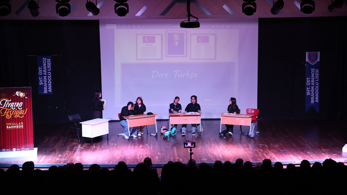 9. Liseler Arası Tiyatro Festivali’nde perde kapandı