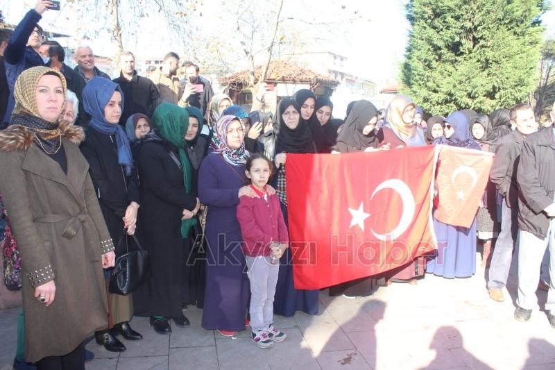 ABD’NİN KUDÜS KARARI AKYAZI’DA PROTESTO EDİLDİ
