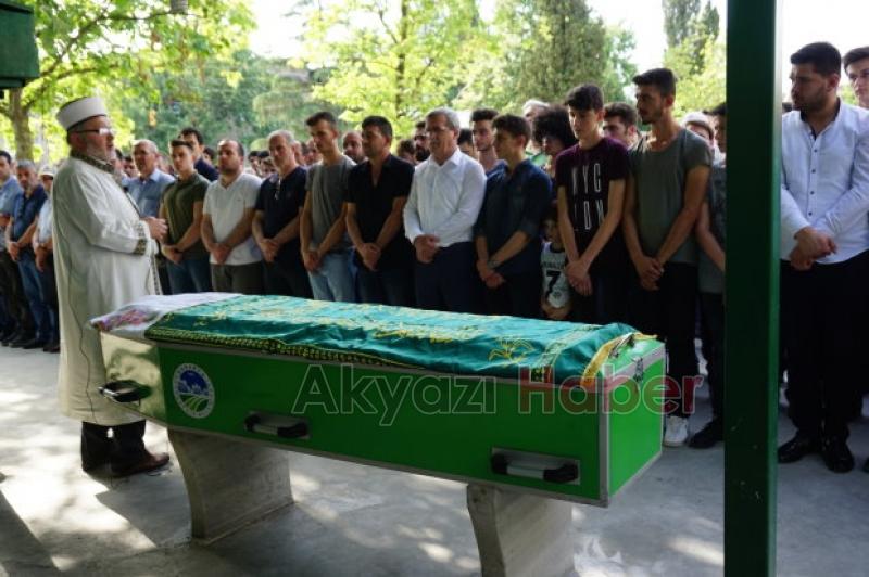 Abdükadir Hacım  Dualarla Defnedildi