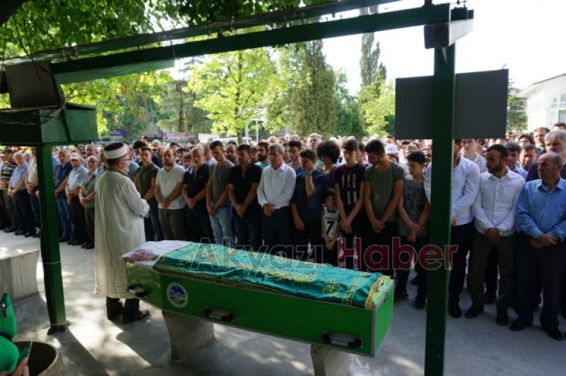 Abdükadir Hacım  Dualarla Defnedildi