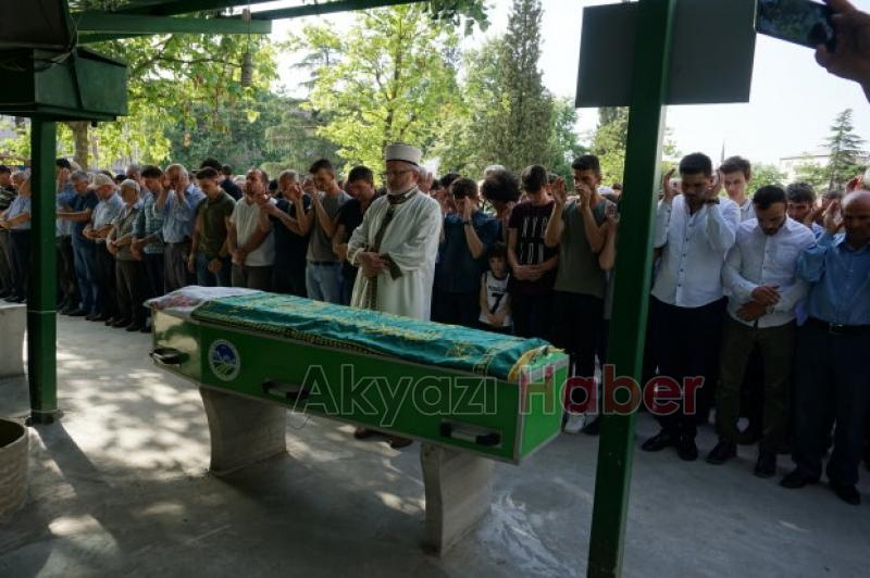 Abdükadir Hacım  Dualarla Defnedildi