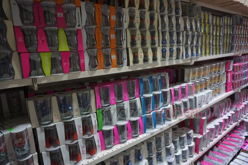 ACELE EDİN Stokları Eritiyoruz Ne Alırsan 5 TL