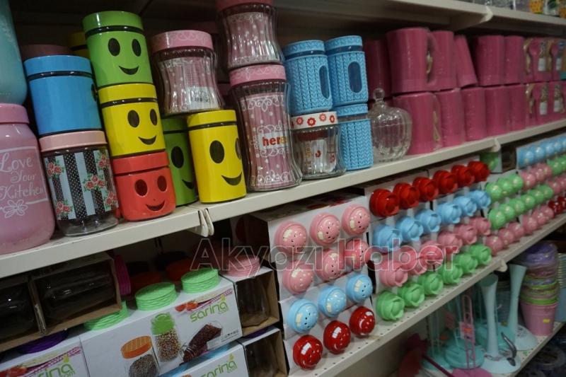 ACELE EDİN Stokları Eritiyoruz Ne Alırsan 5 TL