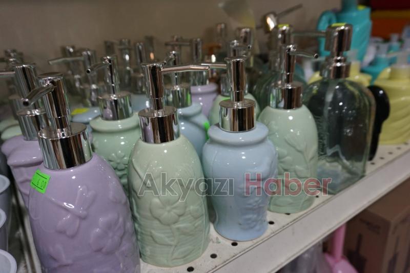 ACELE EDİN Stokları Eritiyoruz Ne Alırsan 5 TL