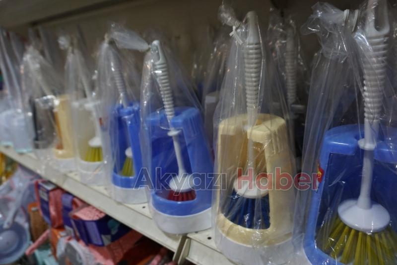 ACELE EDİN Stokları Eritiyoruz Ne Alırsan 5 TL