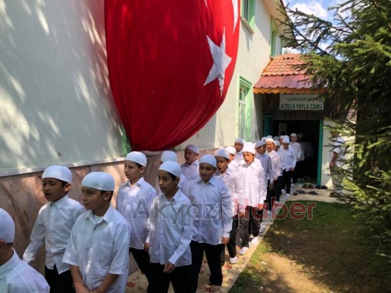 Acelle Yayla Kur’an Kursu Hatim Cemiyeti Yapıldı