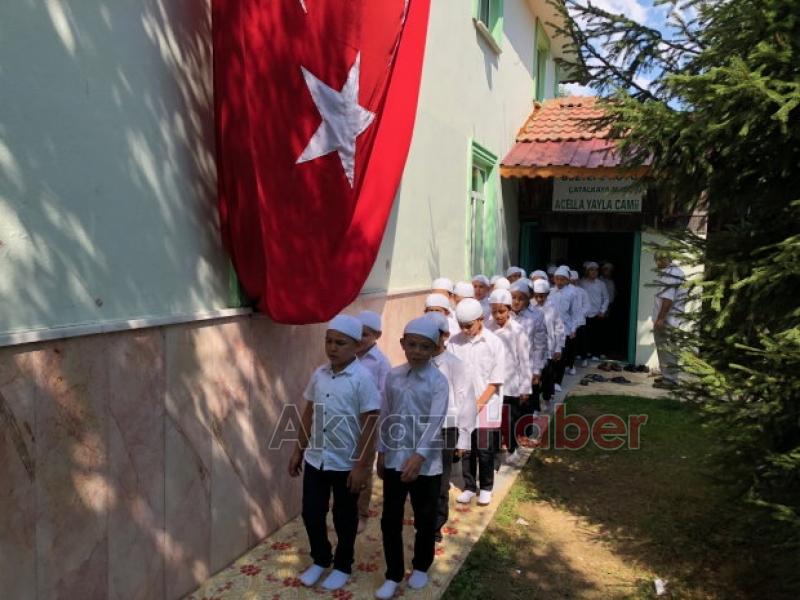Acelle Yayla Kur’an Kursu Hatim Cemiyeti Yapıldı