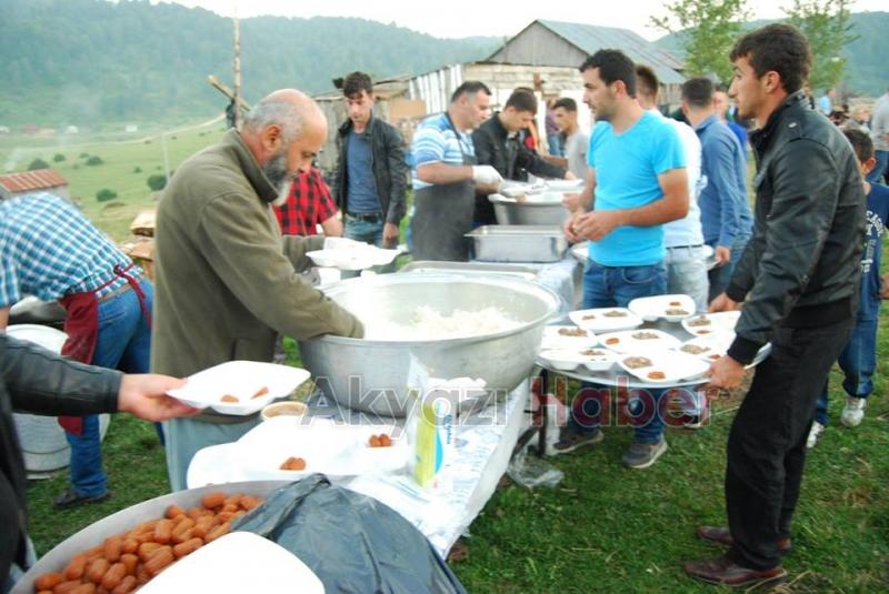 Acelle Yaylası'nda İftar Keyfi