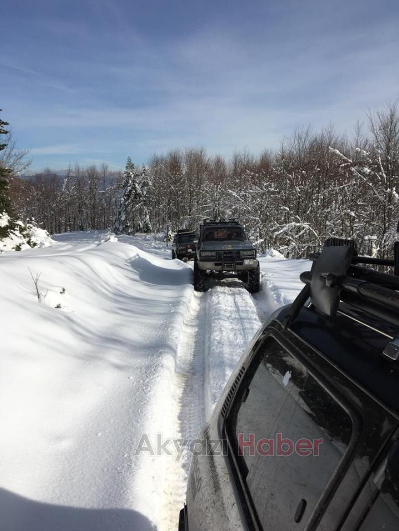 Acelle Yaylasından Kar Manzaraları