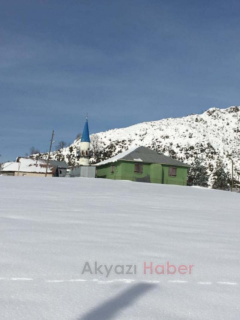 Acelle Yaylasından Kar Manzaraları