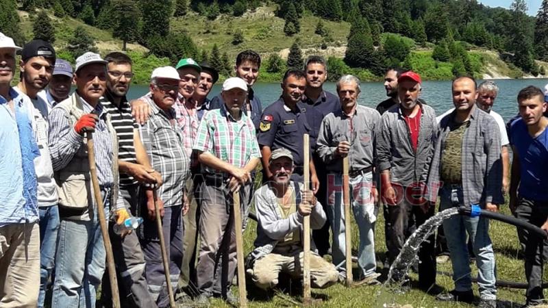 Acelle Yaylasının Şebeke Su Hattı Yenilendi