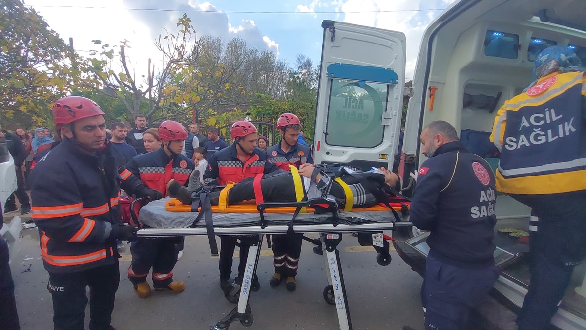 Ada Caddesi’nde feci kaza: 1 yaralı