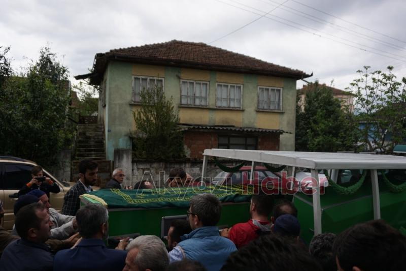 Adem Keskin Dualarla Defnedildi