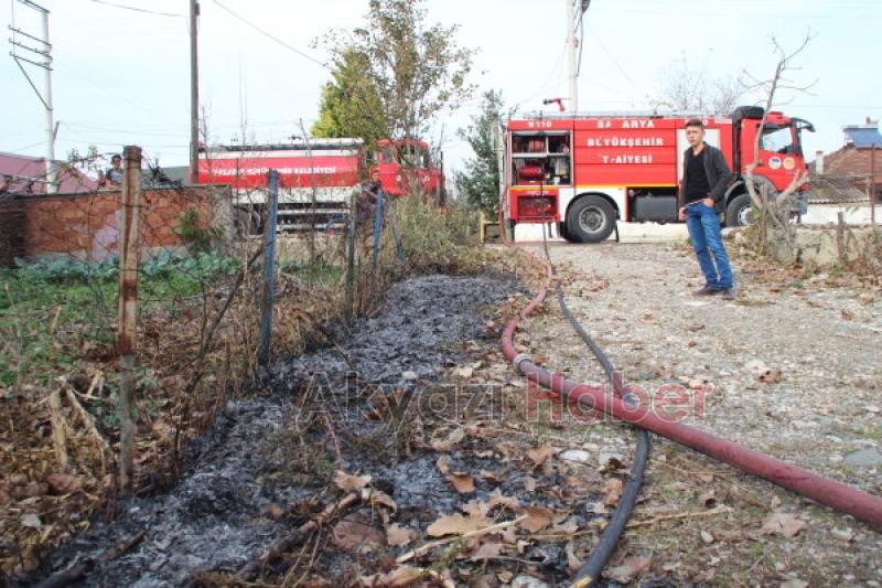 Ahır ve Samanlık Alev Alev Yandı