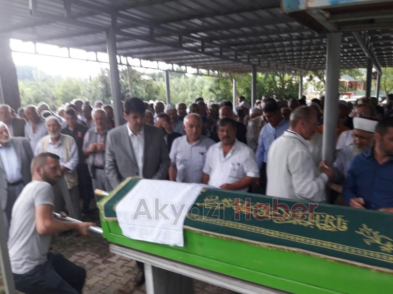 Ahmet Karakaş Defnedildi