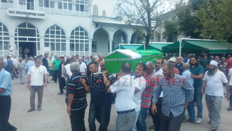 Ahmet Onat Defnedildi