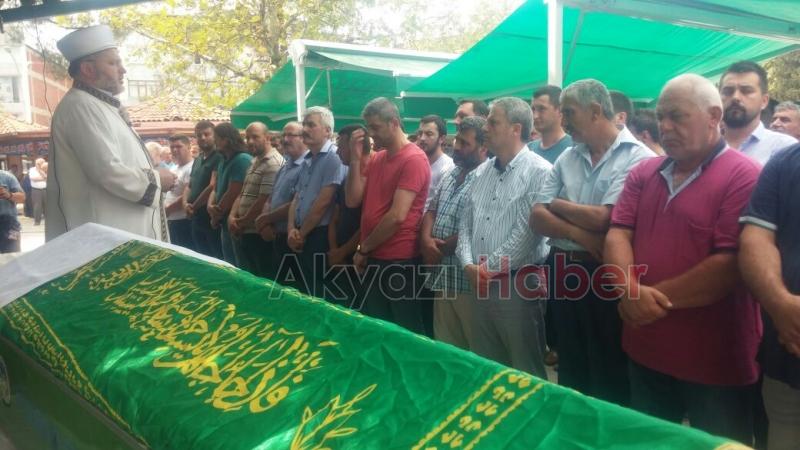 Ahmet Onat Defnedildi