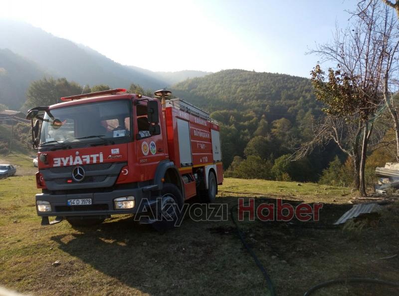 Ahşap Ev Alev Aldı