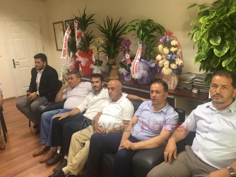 Ak Parti Akyazı İlçe Teşkilatından Soykan’a Makamında Ziyaret