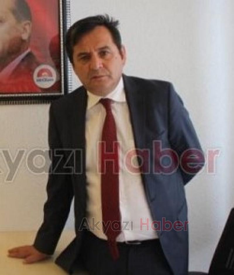 Ak Parti İlçe Başkanlığına Yeşil Işık Yakanlar