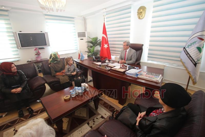 AK PARTİ KADIN KOLLARI YENİ BAŞKANI OYA ASANDAN BAŞKAN AKCAN’A ZİYARET