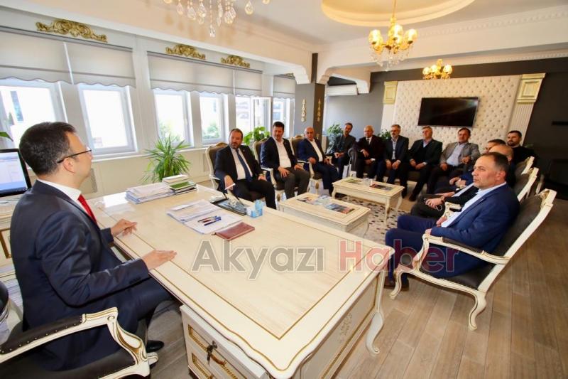 AK Parti Sakarya Milletvekili Recep Uncuoğlu Akyazıda Ziyaretlerde bulundu 