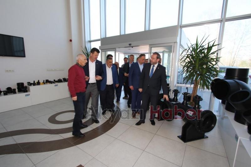 AK Parti Sakarya Milletvekili Recep Uncuoğlu Akyazıda Ziyaretlerde bulundu 