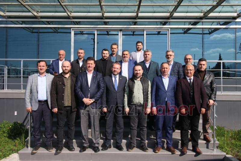 AK Parti Sakarya Milletvekili Recep Uncuoğlu Akyazıda Ziyaretlerde bulundu 