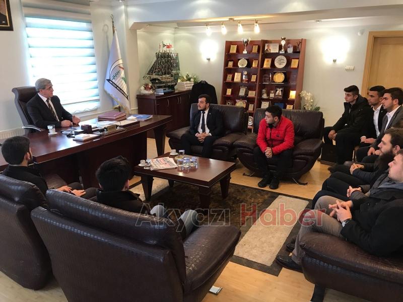 Ak Partili Gençlerden Başkan Akcan’a Ziyaret